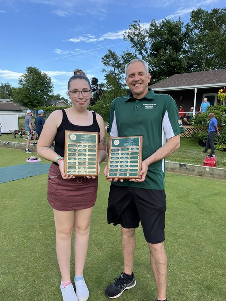 2025 Provincial Singles Champions - Amy Spence & Paul Young